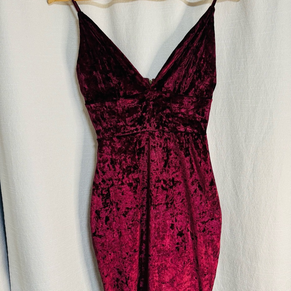 Fashion Nova Strapless Velvet Wine Dress